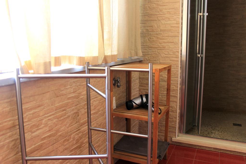 Gabriele 83 Bed & Breakfast 3*